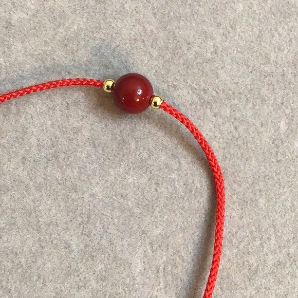 Red String Lucky Bracelet Cinnabar - Picture 2 of 4